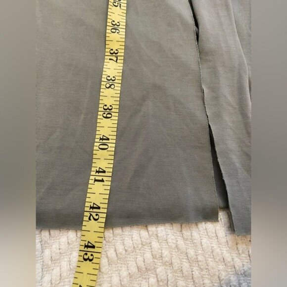 Pol Lightweight Sage Green Dress With Side Slit Size L - Picture 7 of 10